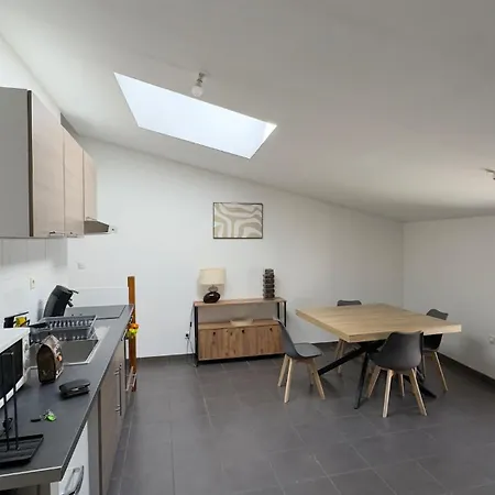 Apartmán T3 Confort *